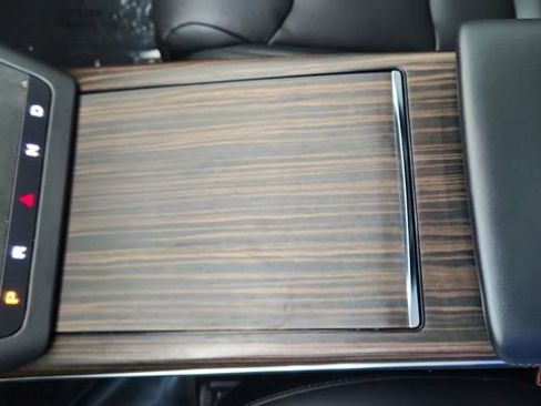 Used 2024 Tesla Model S image 54