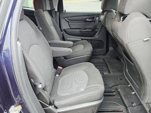 Used 2017 Chevrolet Traverse LT w/ True North Edition FWD image 15