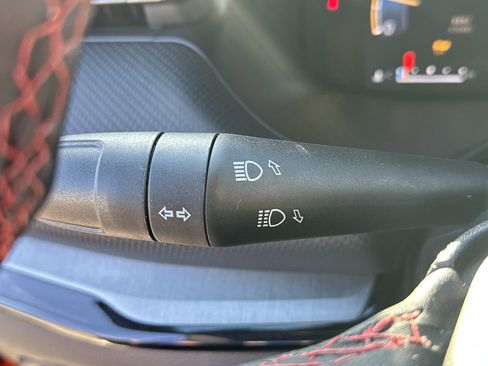 New 2026 Jeep Compass Trailhawk image 17