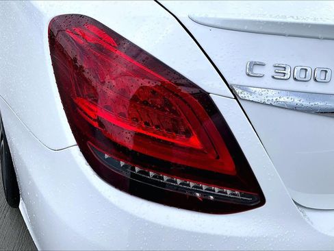 Used 2021 Mercedes-Benz C 300 Sedan image 25