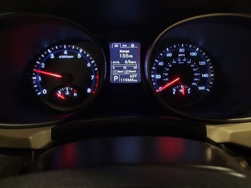 Used 2015 Hyundai Santa Fe Sport image 23