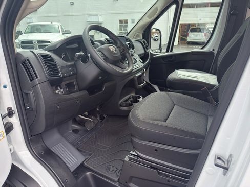 New 2025 RAM ProMaster 1500 w/ Convenience Group image 12