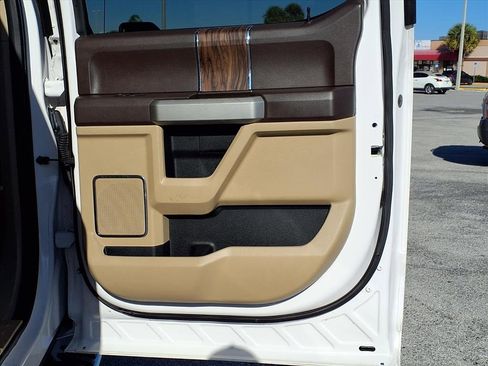 Used 2018 Ford F150 Lariat w/ Equipment Group 502A Luxury image 16