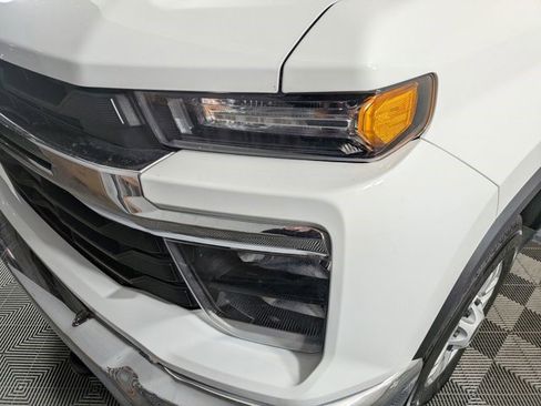 Certified 2024 Chevrolet Silverado 2500 LT image 17