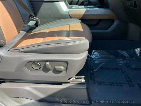 Used 2024 Chevrolet Silverado 1500 High Country w/ High Country Premium Package image 26