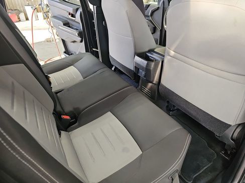 Used 2025 Toyota Tacoma TRD Off-Road image 11