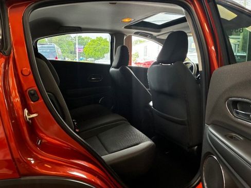 Used 2019 Honda HR-V EX image 31