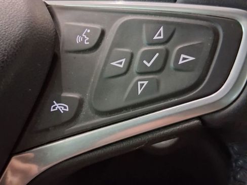 Used 2022 Chevrolet Equinox LT image 15