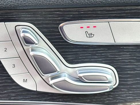 Used 2022 Mercedes-Benz GLC 43 AMG 4MATIC image 26