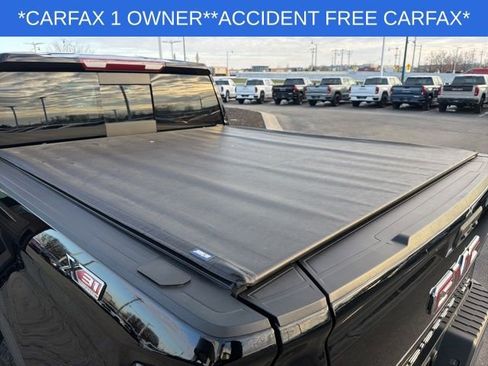 Used 2023 GMC Sierra 1500 SLT w/ SLT Convenience Package image 24