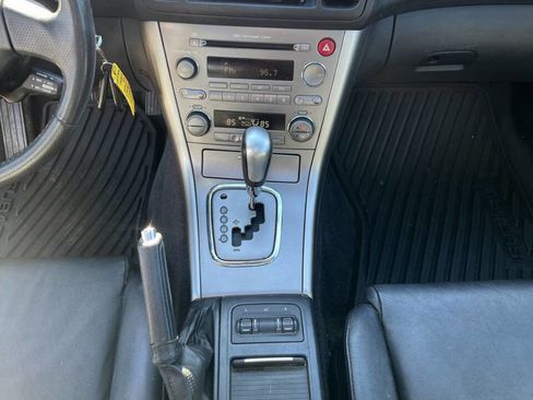 Used 2005 Subaru Outback 2.5i Limited AWD/4WD image 14