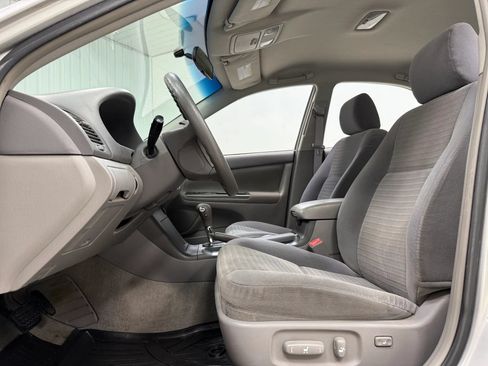 Used 2006 Toyota Camry FWD image 15