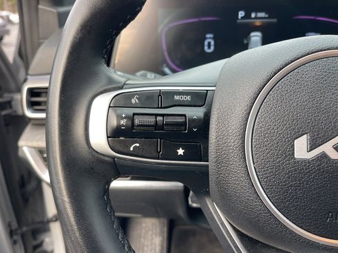 Used 2025 Kia Sportage X-Line image 17