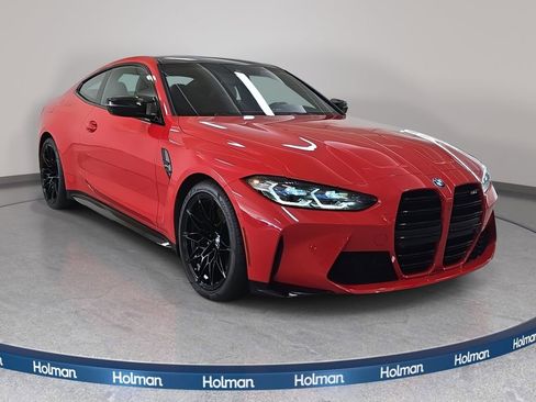 Used 2021 BMW M4 Coupe w/ Executive Package image 4