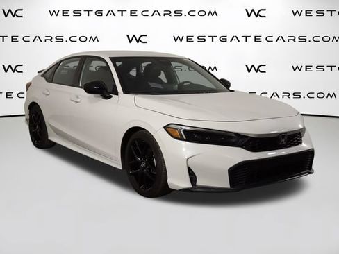 Used 2025 Honda Civic Sport image 36