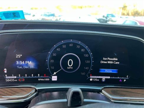 Used 2023 Cadillac Escalade Sport Platinum w/ LPO, ONYX Package image 2