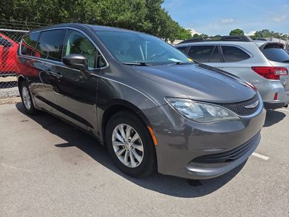 Used 2017 Chrysler Pacifica Touring w/ Tire & Wheel Group