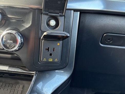 Certified 2022 Ford F150 Lariat w/ Equipment Group 502A High image 45