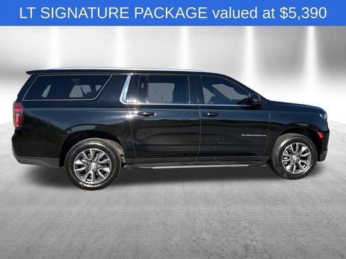 Used 2023 Chevrolet Suburban LT w/ LT Signature Package AWD/4WD image 6