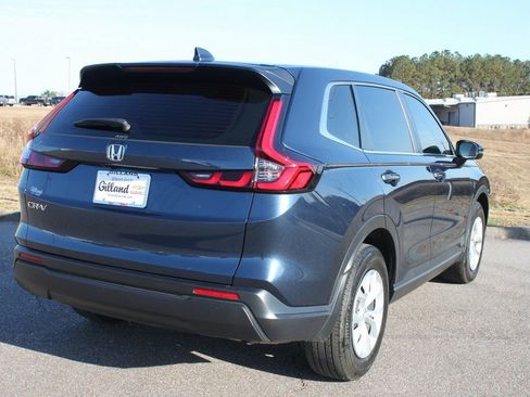 Used 2024 Honda CR-V LX image 17