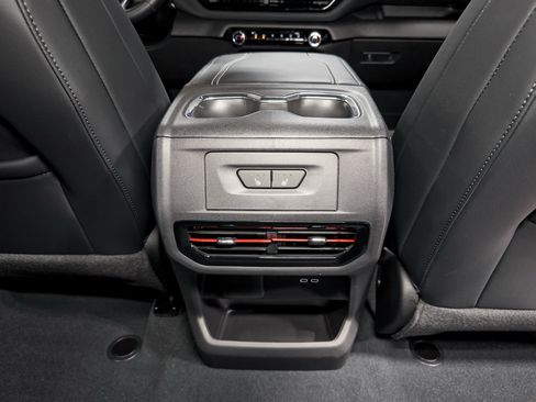 Used 2026 Chevrolet Silverado EV Trail Boss w/ Premium Package AWD/4WD image 22
