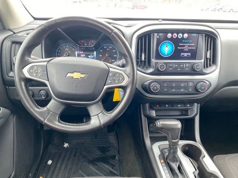 Used 2016 Chevrolet Colorado LT w/ LT Convenience Package image 8