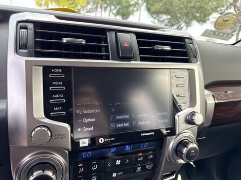Used 2022 Toyota 4Runner Limited AWD/4WD image 24