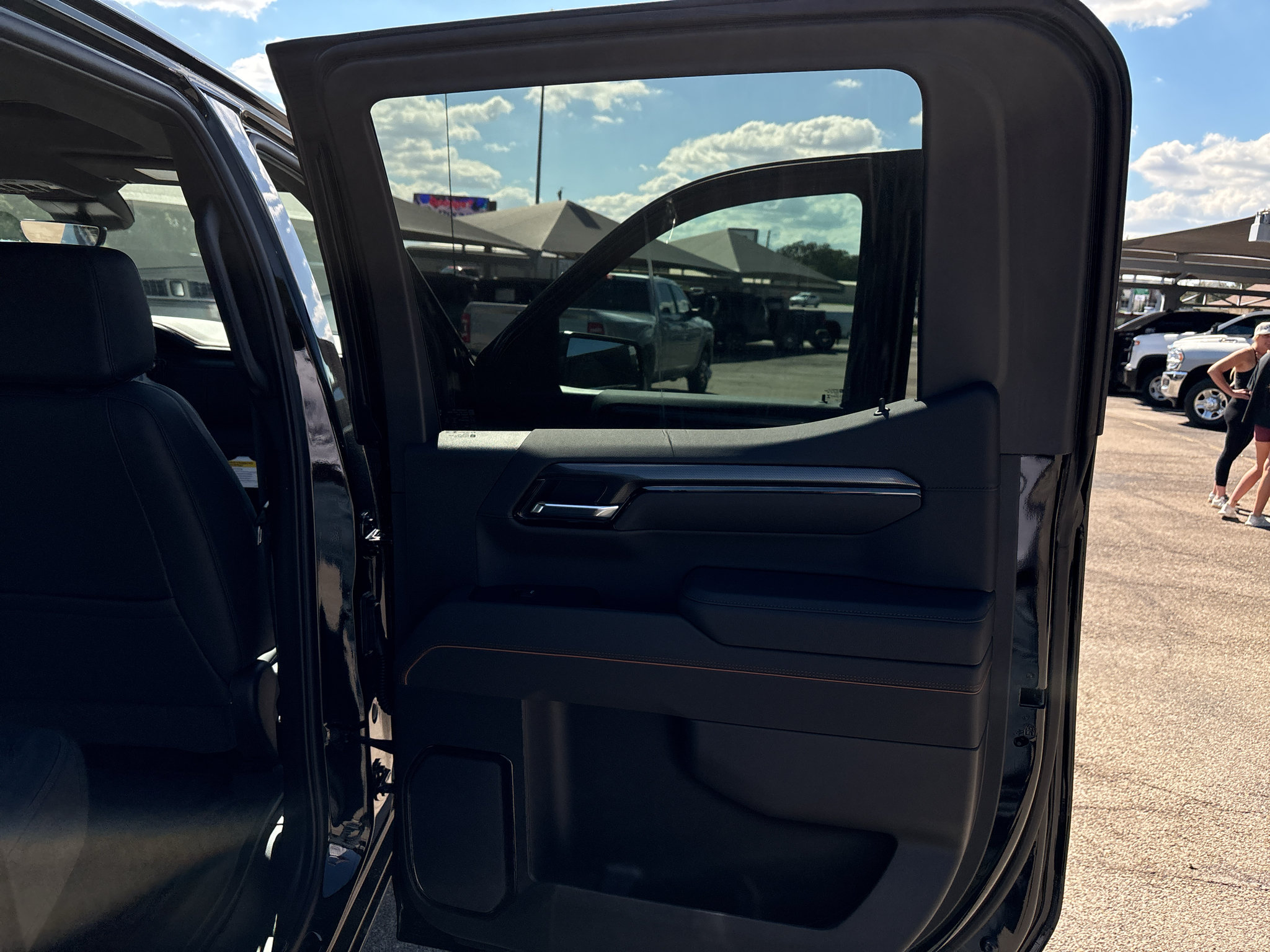 New 2026 GMC Sierra 1500 AT4 w/ AT4 Premium Package AWD/4WD image 15