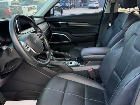Used 2022 Kia Telluride EX w/ EX Premium Package FWD image 15