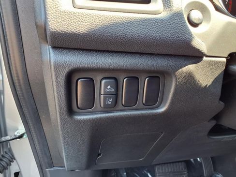 Used 2024 Mitsubishi Outlander Sport ES image 17