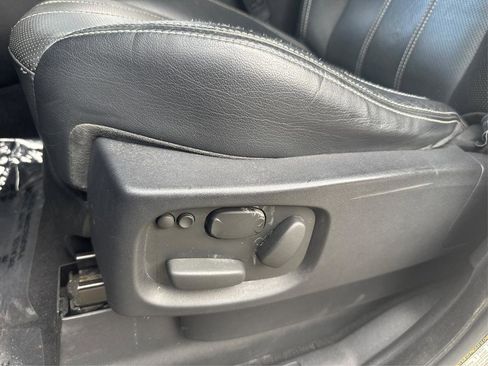 Used 2013 Land Rover Range Rover Sport HSE LUX image 29