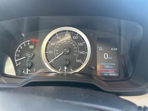 Used 2022 Toyota Corolla LE image 10