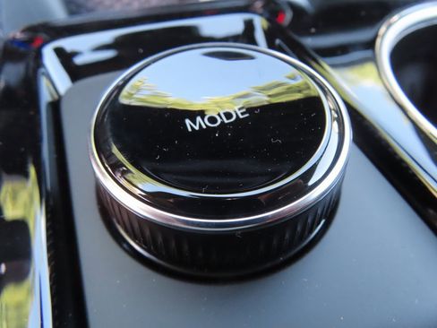 New 2026 Chevrolet Equinox LT w/ Convenience Package II image 13