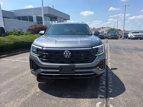 Used 2024 Volkswagen Atlas Cross Sport SEL Premium R-Line AWD/4WD image 11