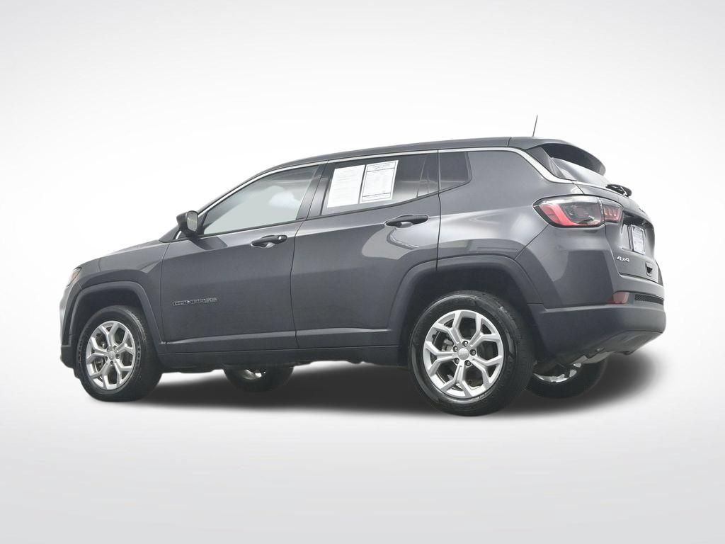 Used 2024 Jeep Compass Sport AWD/4WD image 52