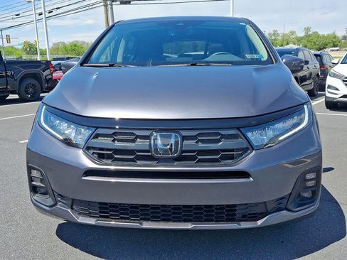 Certified 2026 Honda Odyssey EX-L image 2