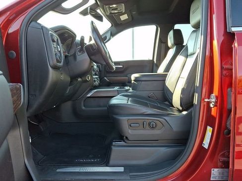 Used 2021 Chevrolet Silverado 1500 High Country AWD/4WD image 15