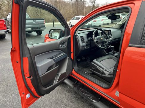 Used 2016 Chevrolet Colorado Z71 image 11