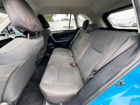 Used 2019 Toyota RAV4 LE image 23