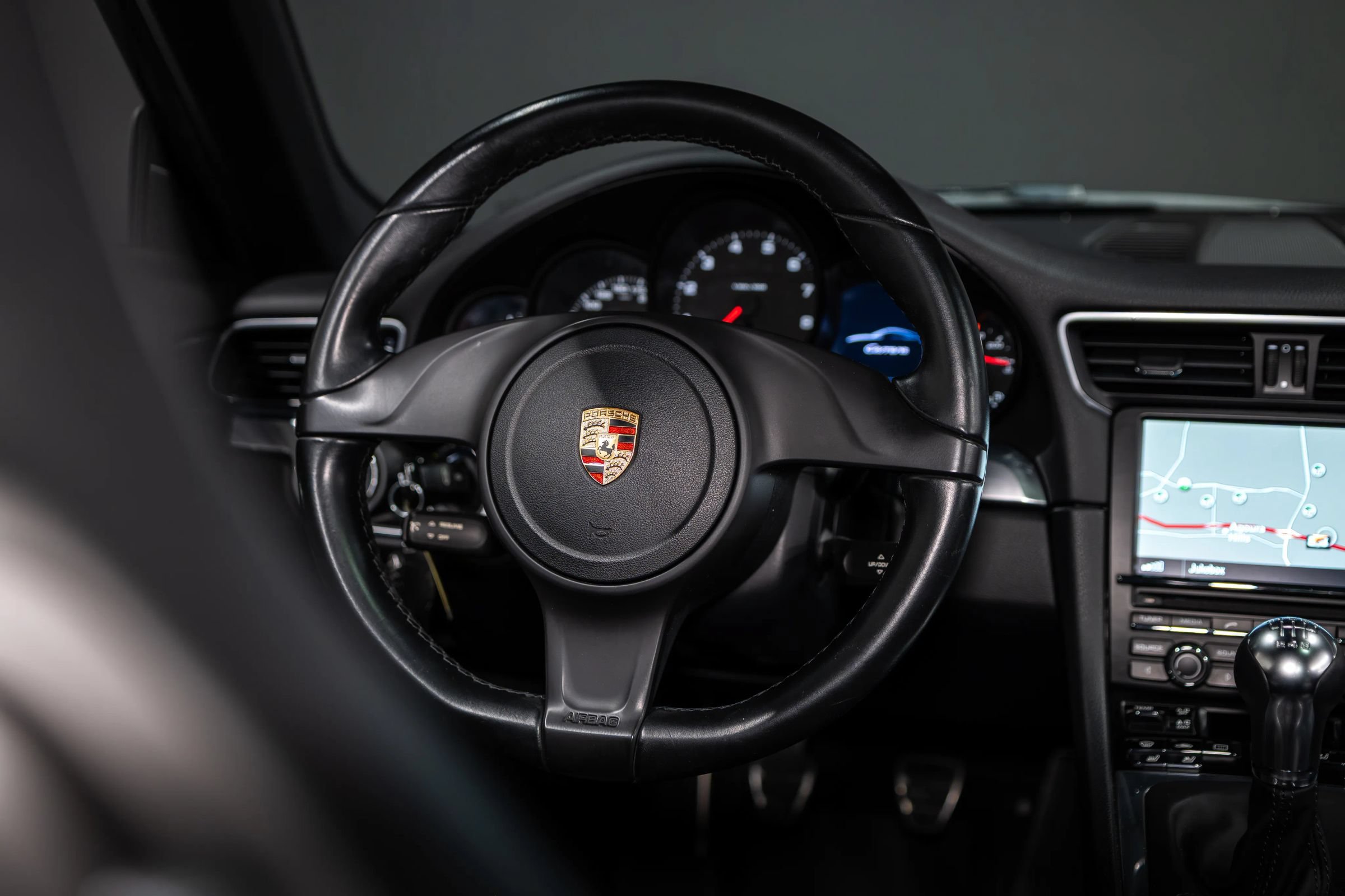 Used 2014 Porsche 911 Carrera image 24