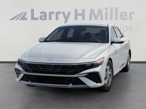 New 2026 Hyundai Elantra SE FWD image 6