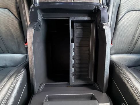 Used 2018 Ford Expedition Limited w/ Equipment Group 301A AWD/4WD image 60