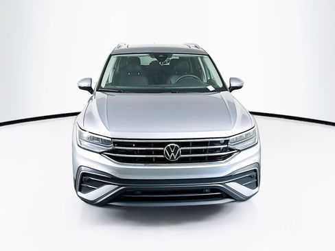Used 2024 Volkswagen Tiguan Wolfsburg Edition image 2
