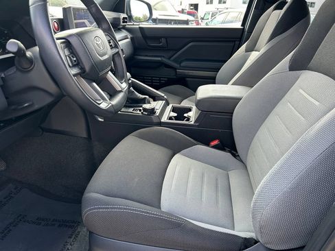 Certified 2025 Toyota 4Runner TRD Off-Road AWD/4WD image 11