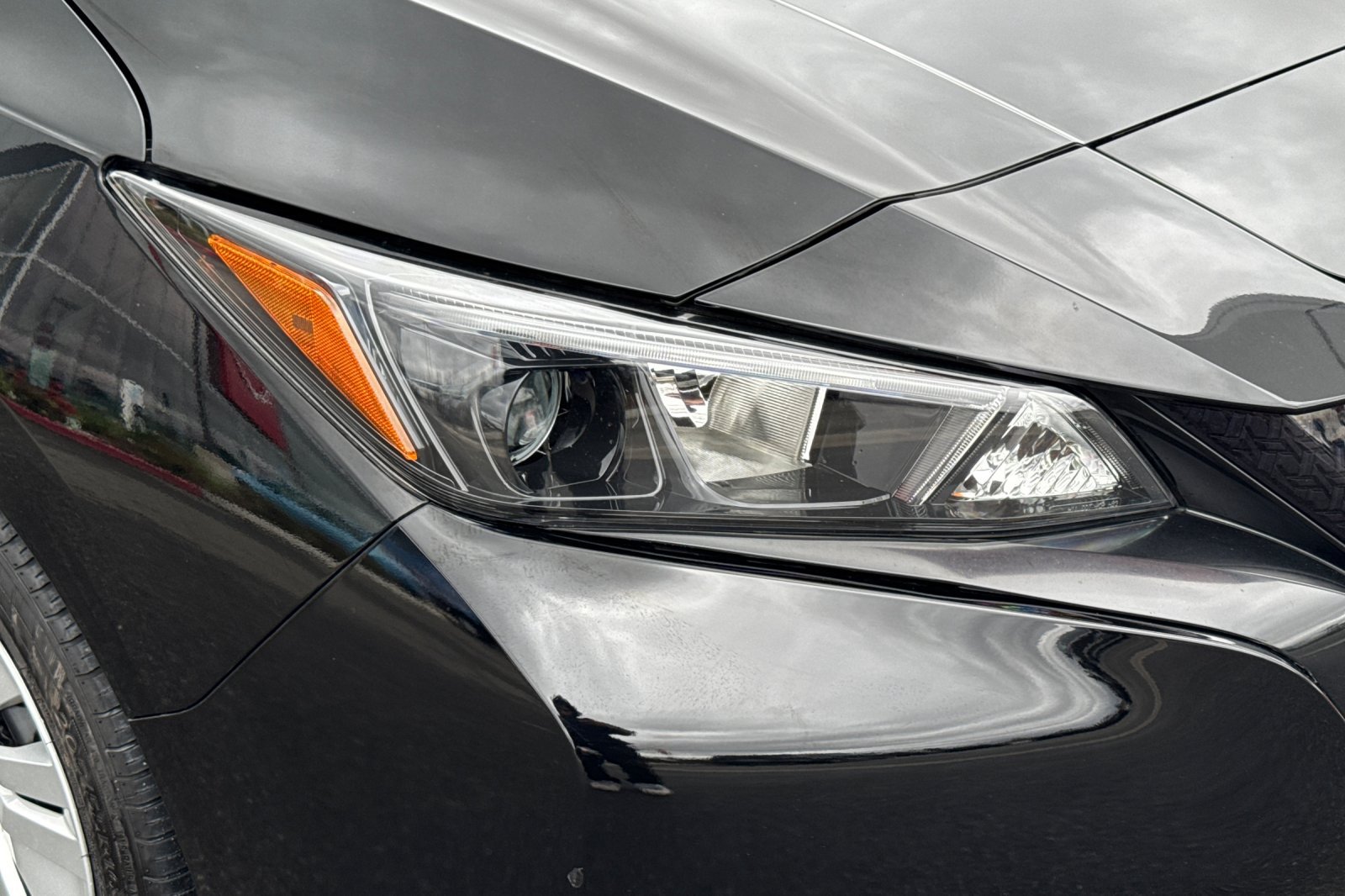 Used 2025 Nissan Leaf S FWD image 47