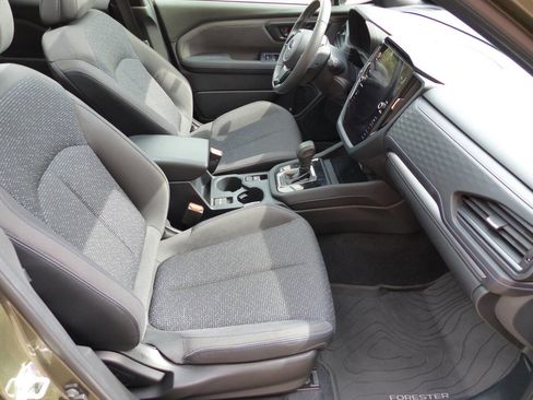 Used 2025 Subaru Forester Premium w/ Convenience Package #1 AWD/4WD image 24