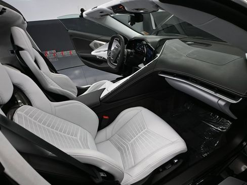 Used 2023 Chevrolet Corvette Stingray Premium Cpe w/ Z51 Performance Package image 47