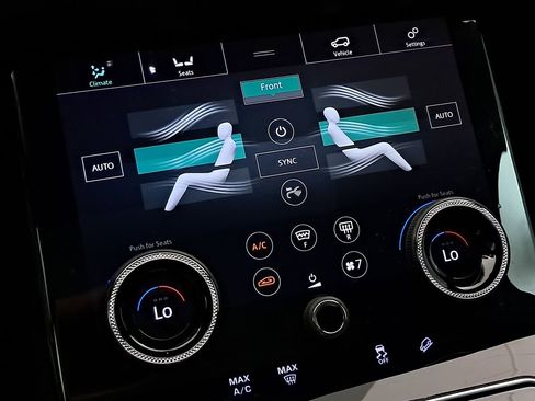 Used 2020 Land Rover Range Rover Velar SV Autobiography Dynamic image 33