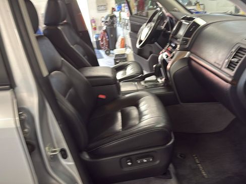 Used 2013 Toyota Land Cruiser AWD/4WD image 58