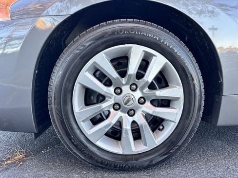 Used 2015 Nissan Altima 2.5 S w/ Power Driver Seat Package image 25